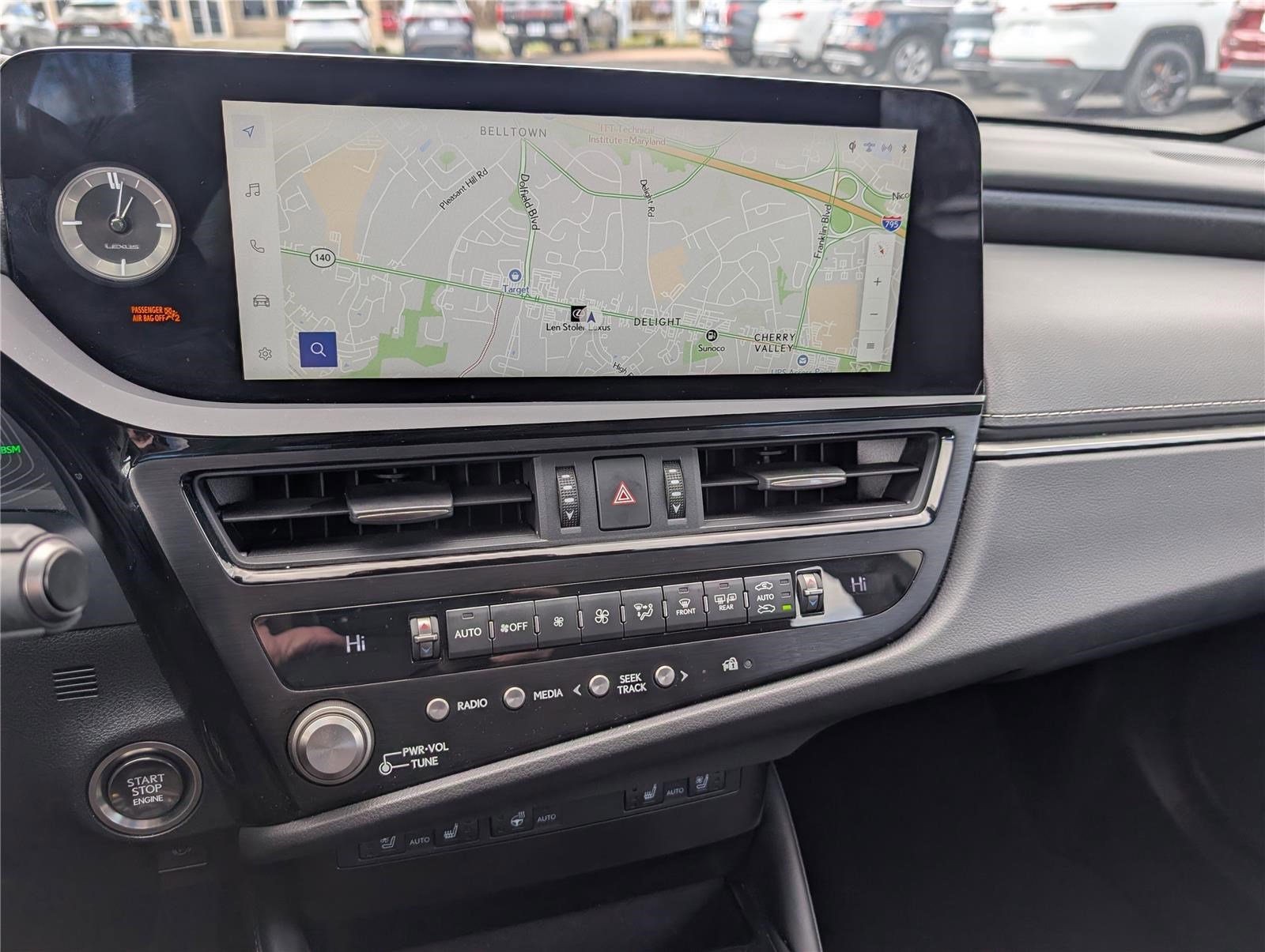 Certified 2025 Lexus ES 350 w/ Premium Package image 28