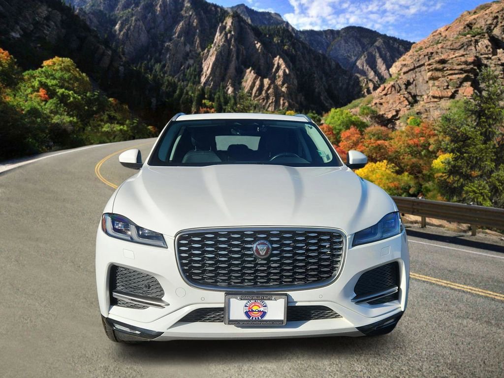 Used 2022 Jaguar F-PACE S image 6