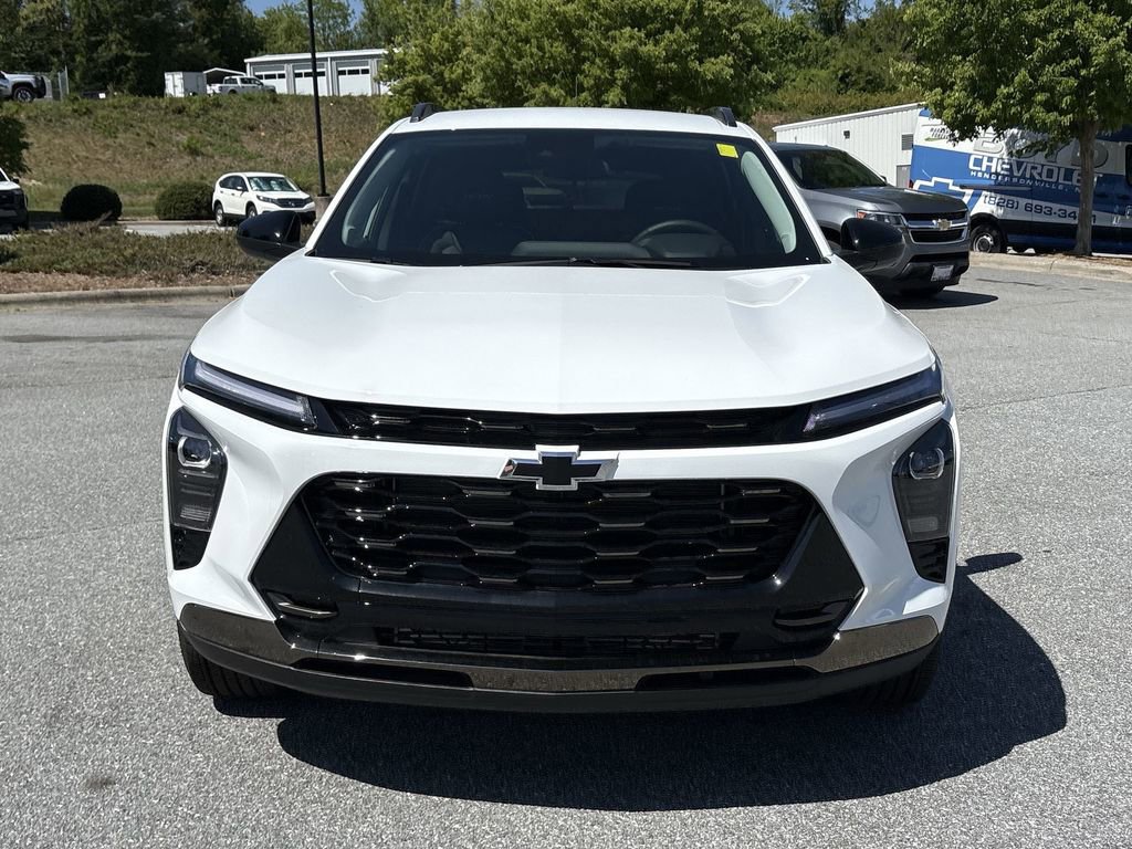 New 2026 Chevrolet Trax ACTIV w/ Driver Confidence Package FWD image 3