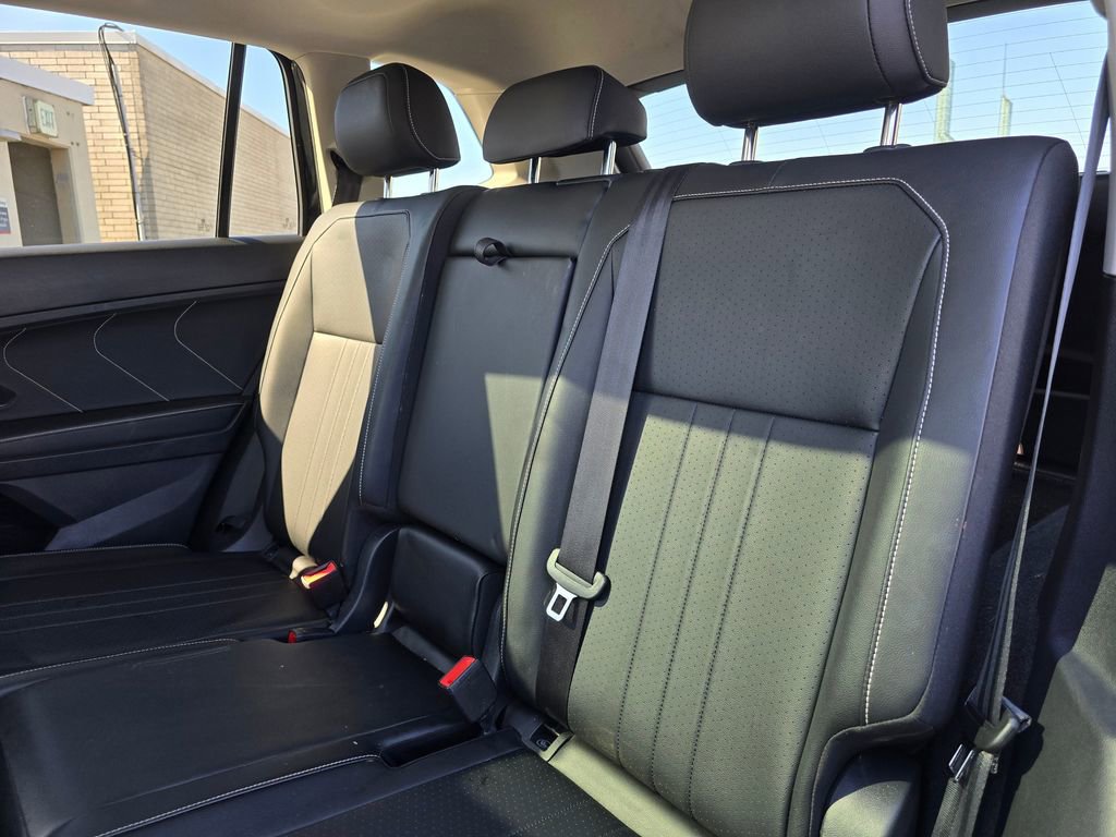 Used 2022 Volkswagen Tiguan SE image 20