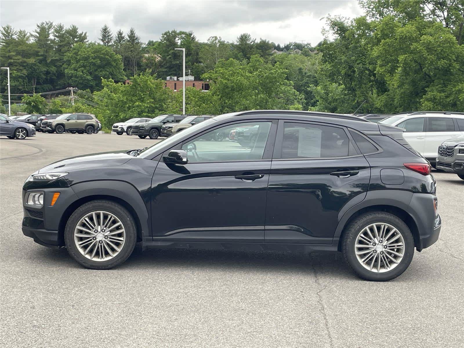 Used 2018 Hyundai Kona SEL AWD/4WD image 2
