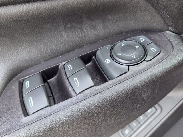 Used 2020 Chevrolet Equinox Premier w/ Premier Redline Edition FWD image 33
