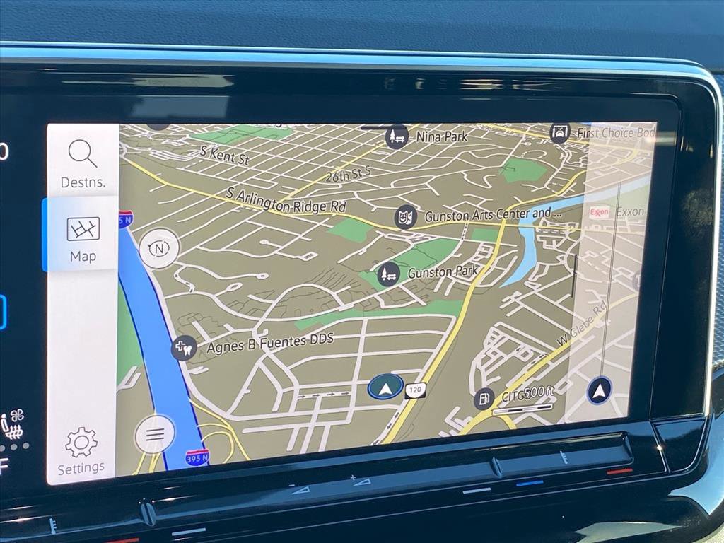 Certified 2025 Volkswagen Atlas Cross Sport SEL image 15