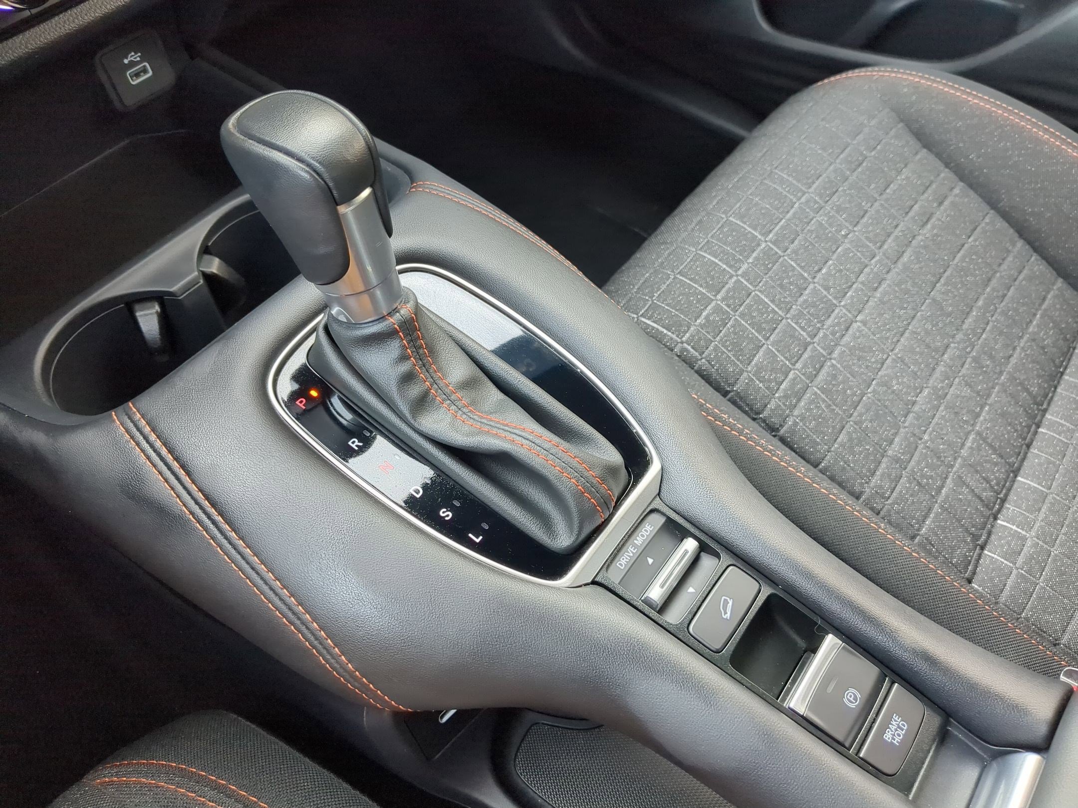 Certified 2025 Honda HR-V Sport image 25