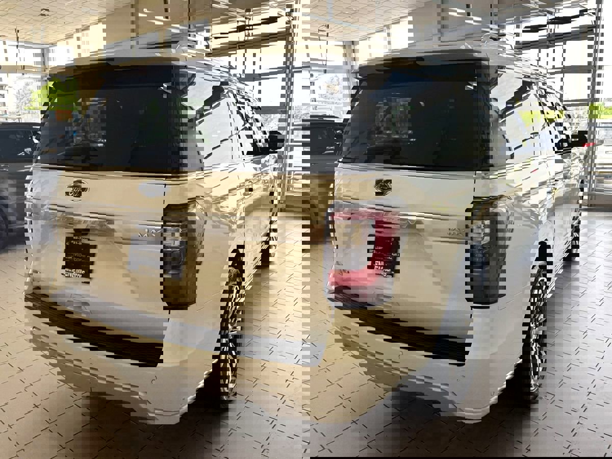 Used 2021 Ford Expedition Max Platinum image 5