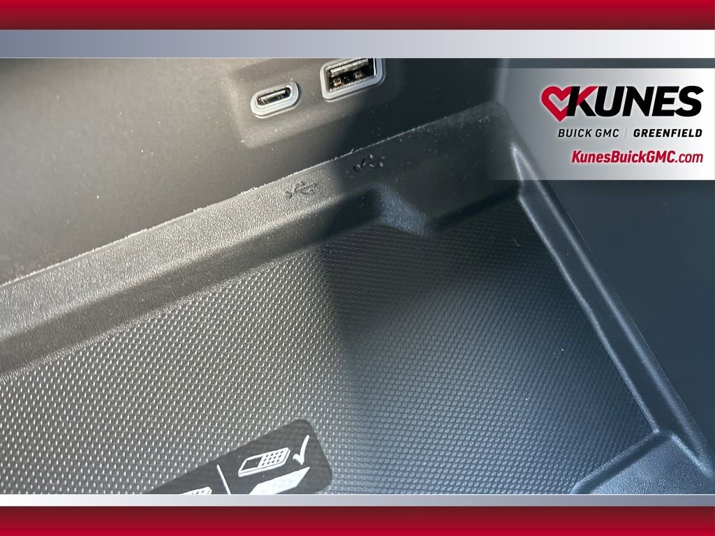 New 2026 GMC Yukon Elevation w/ Elevation Premium Package image 30