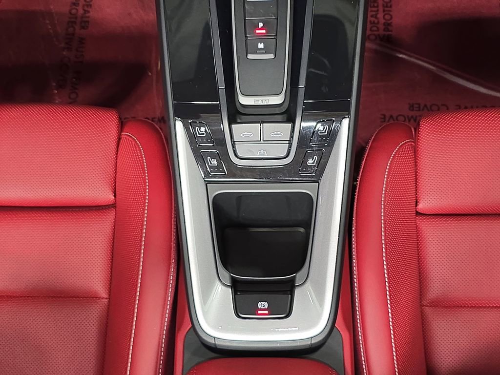 Certified 2023 Porsche 911 Carrera GTS RWD image 20