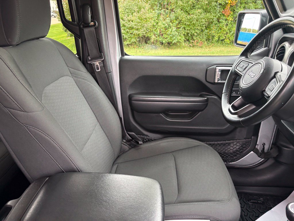 Used 2020 Jeep Wrangler Unlimited Sport S AWD/4WD image 27