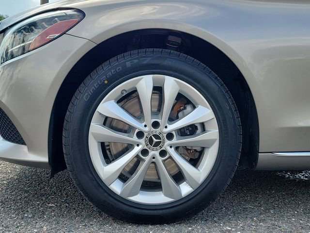 Used 2019 Mercedes-Benz C 300 4MATIC Sedan image 5