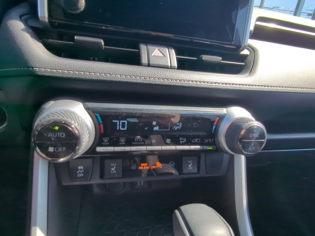 Used 2023 Toyota RAV4 XLE w/ Convenience Package image 18