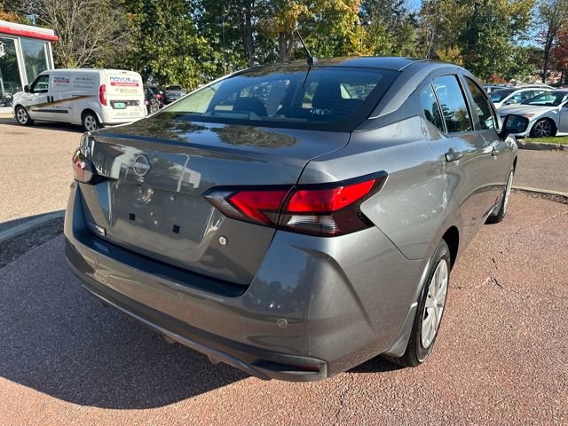 Used 2025 Nissan Versa S w/ Trunk Package image 5