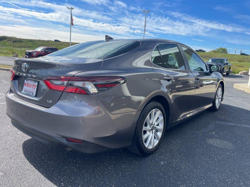 Used 2024 Toyota Camry LE FWD image 3