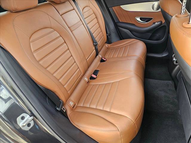 Used 2022 Mercedes-Benz GLC 43 AMG 4MATIC image 19