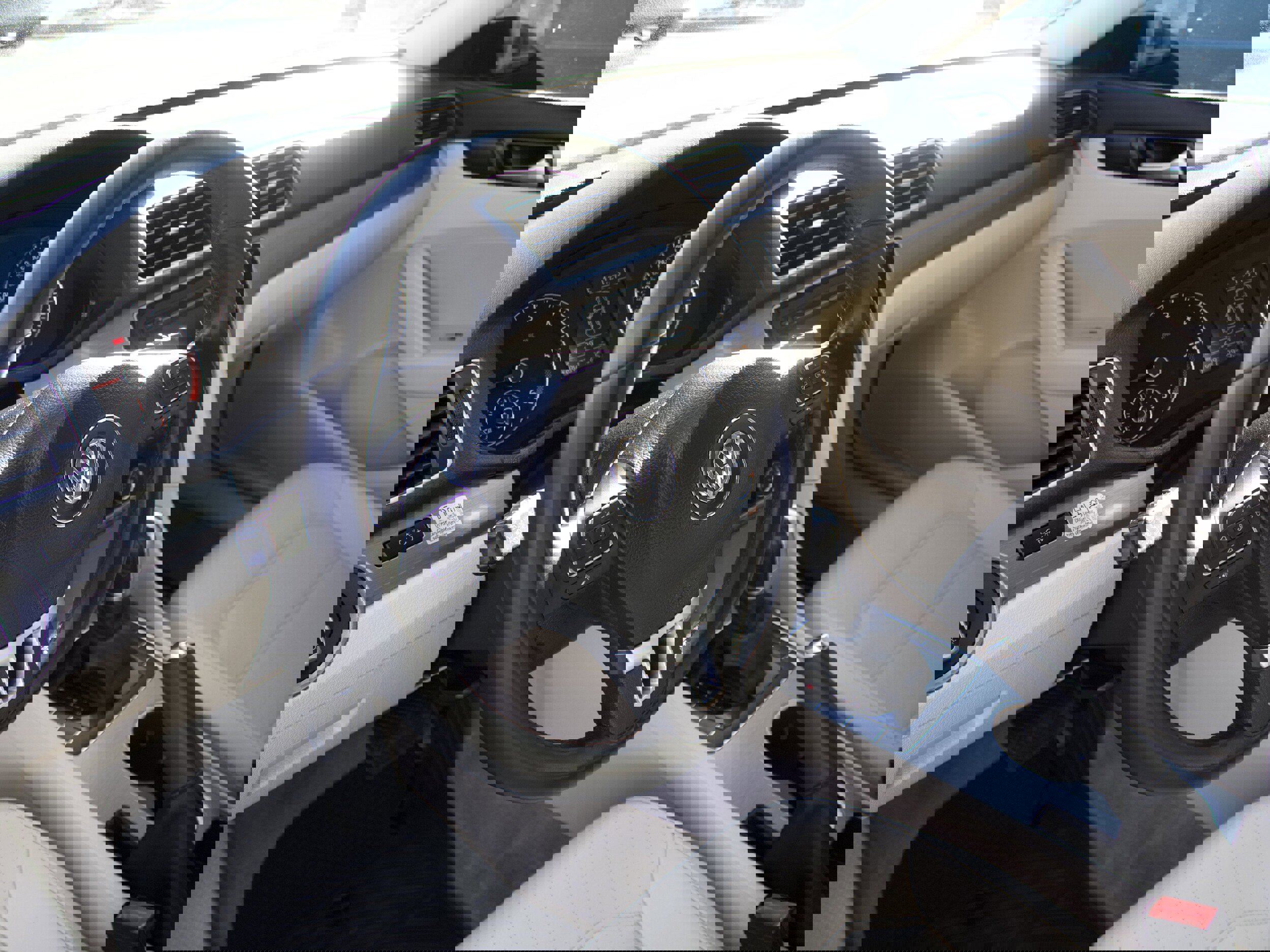 Used 2015 Volkswagen Passat TDI SE image 10