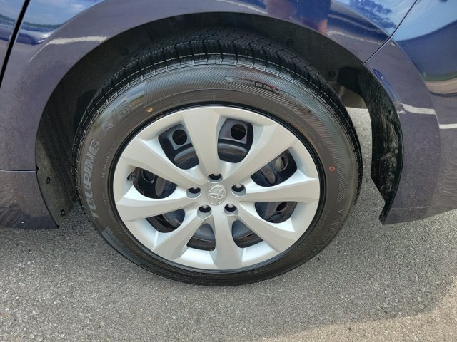 Used 2024 Toyota Corolla LE FWD image 24