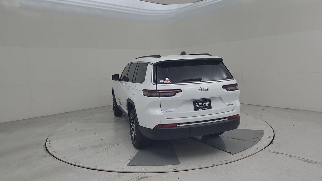 New 2025 Jeep Grand Cherokee L Limited w/ Trailer Tow Package image 12