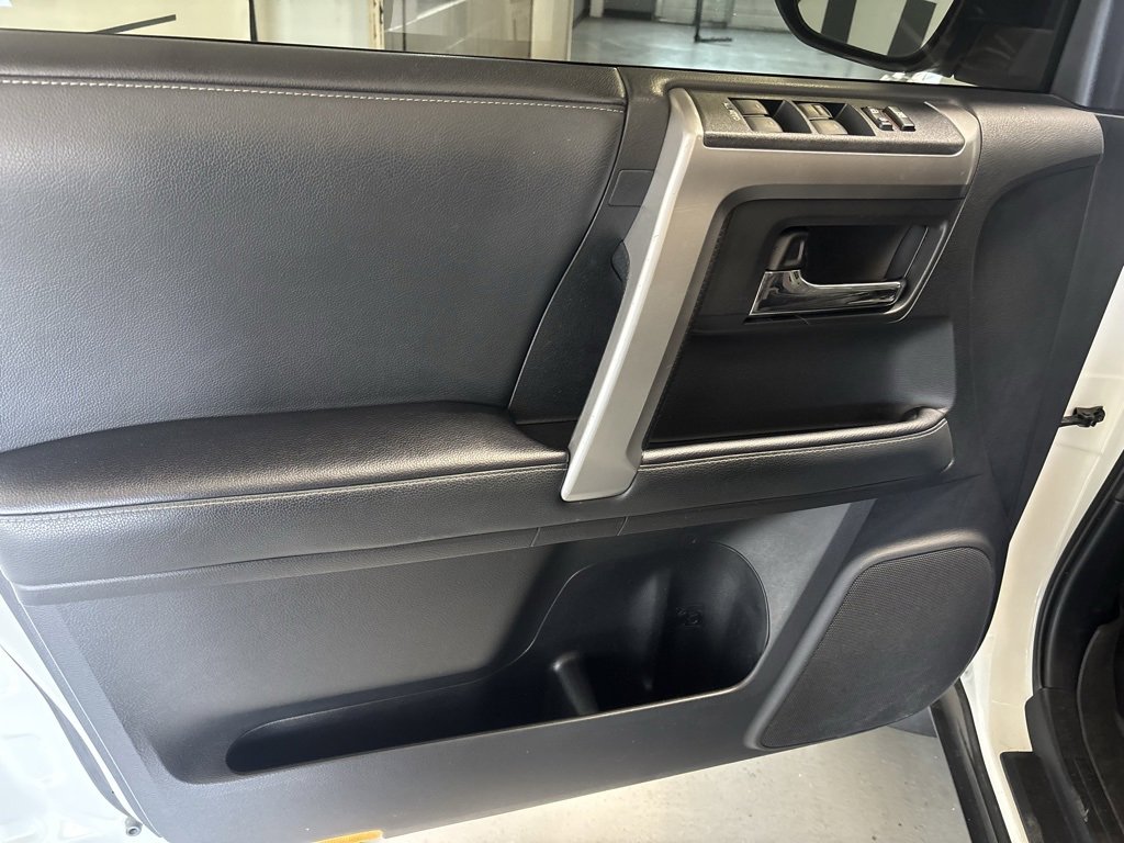 Used 2021 Toyota 4Runner SR5 Premium image 13