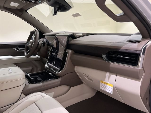 New 2026 GMC Yukon Denali w/ Denali Reserve Package AWD/4WD image 27