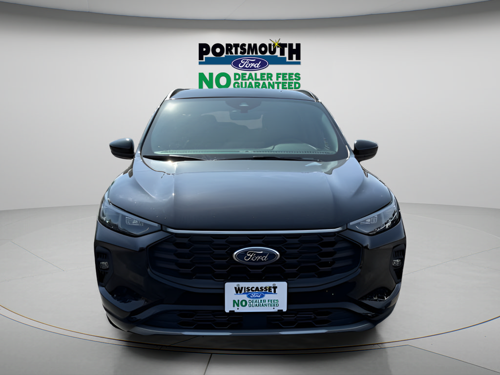 New 2025 Ford Escape ST-Line Elite w/ Class II Trailer Tow Package AWD/4WD image 10