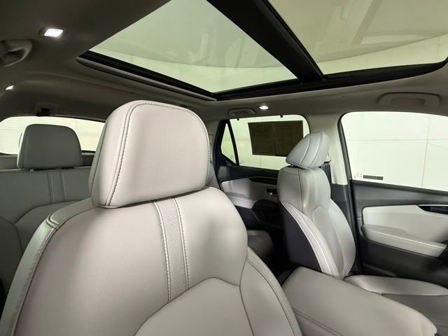 Used 2025 Honda Pilot Touring image 36