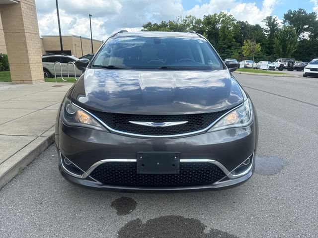 Used 2019 Chrysler Pacifica Touring-L FWD image 7