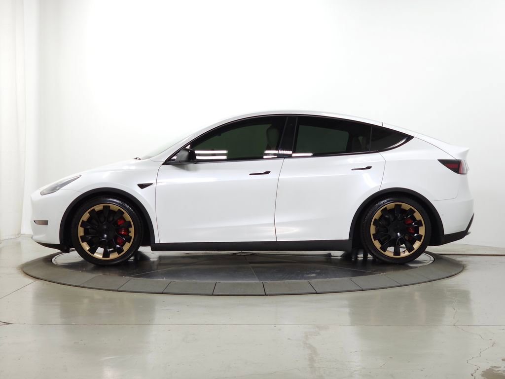 Used 2021 Tesla Model Y Long Range AWD/4WD image 6