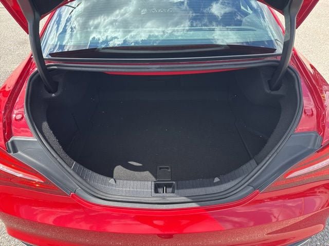Used 2018 Mercedes-Benz CLA 250 4MATIC image 13