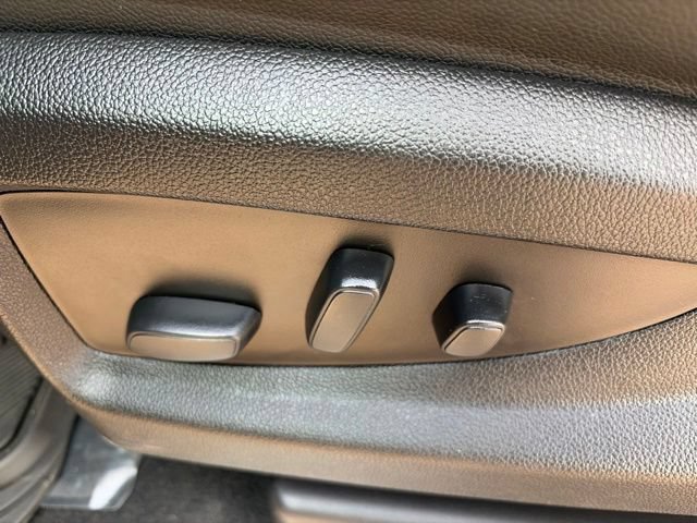 Used 2020 Chevrolet Tahoe Premier AWD/4WD image 15