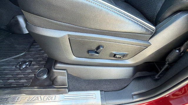 Used 2020 RAM 2500 Laramie AWD/4WD image 24