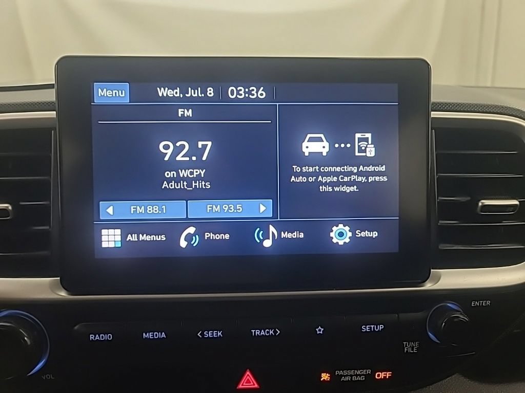 Used 2024 Hyundai Venue SE FWD image 30