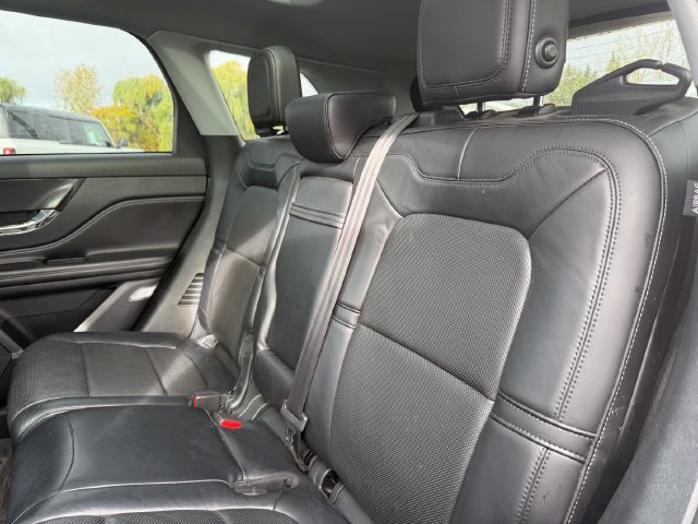 Used 2020 Lincoln Corsair Reserve w/ Equipment Group 201A AWD/4WD image 21