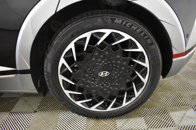 Used 2022 Hyundai Ioniq 5 Limited w/ Cargo Package image 46