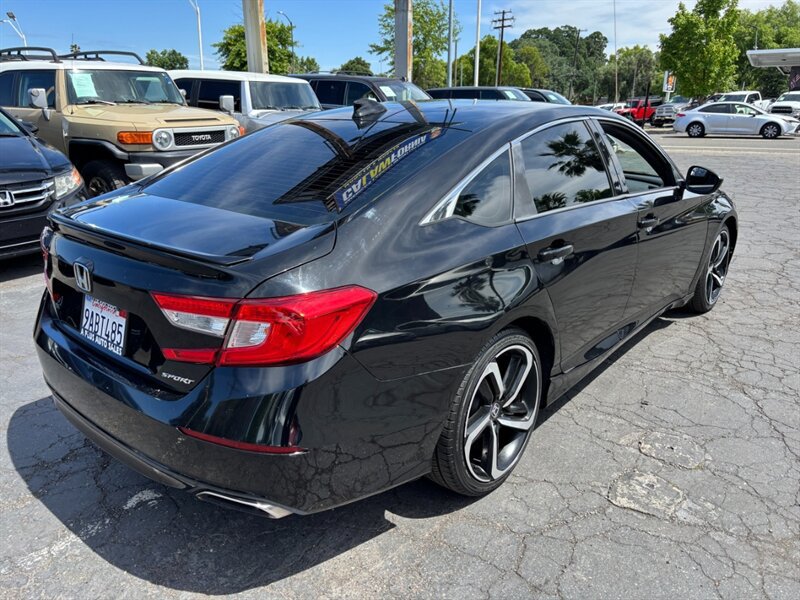 Used 2019 Honda Accord Sport image 4