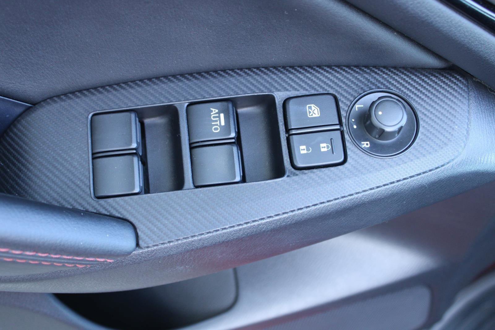 Used 2015 MAZDA MAZDA3 i Grand Touring image 41