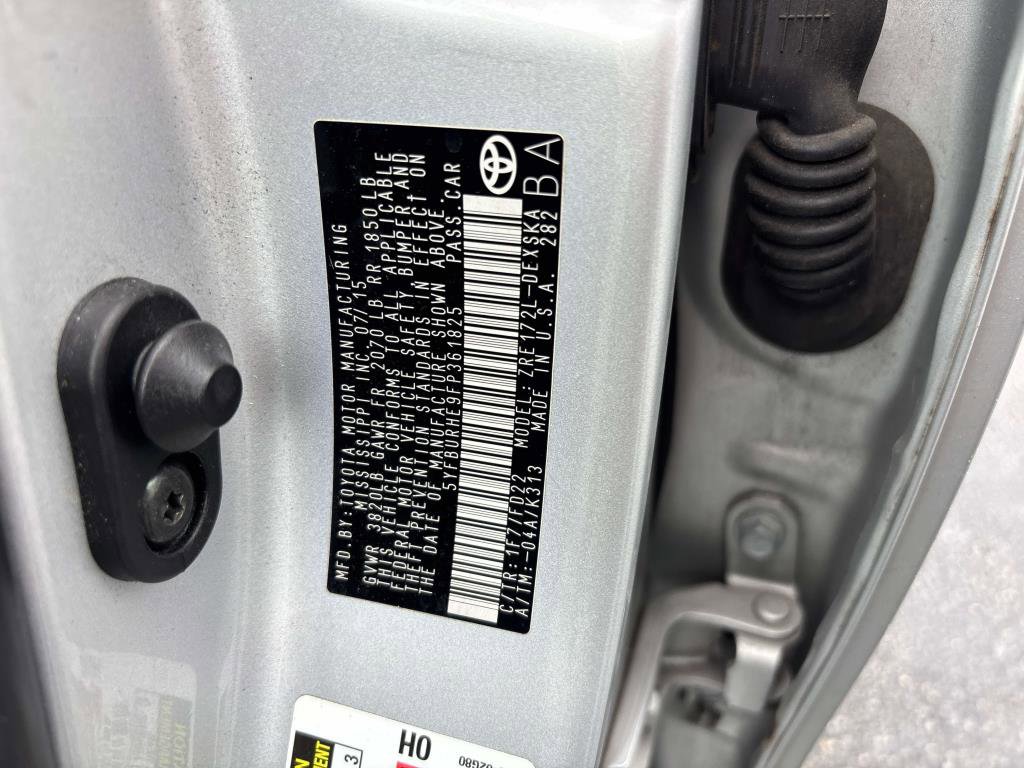 Used 2015 Toyota Corolla S Plus image 32