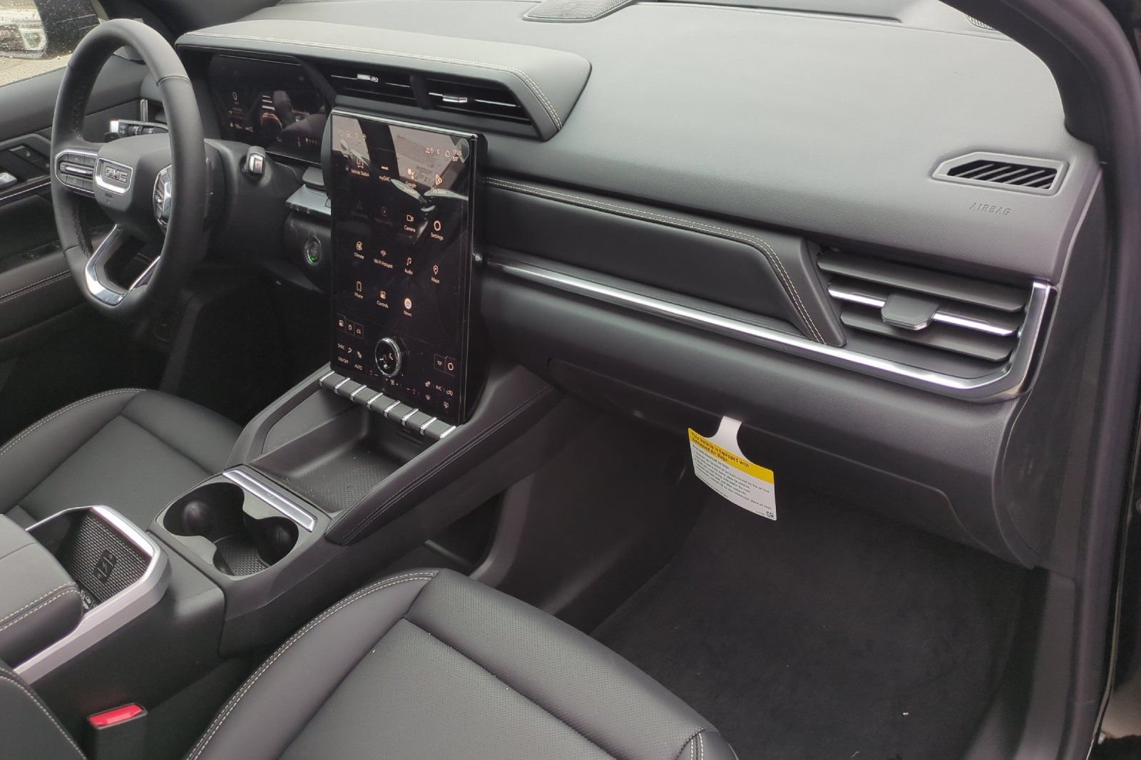 New 2026 GMC Terrain Elevation w/ Elevation Premium Package AWD/4WD image 17