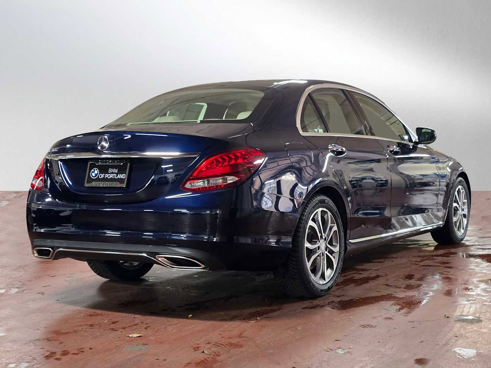 Used 2017 Mercedes-Benz C 300 Sedan image 3