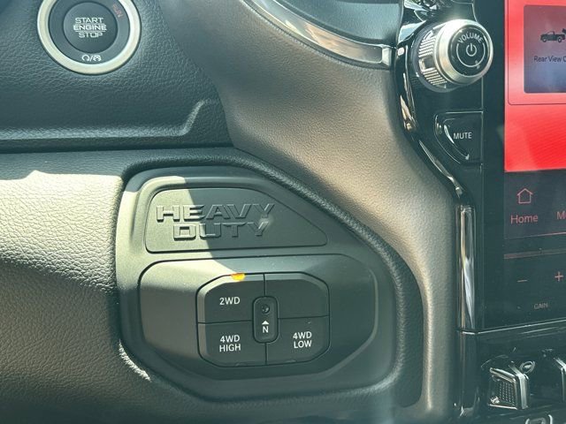 New 2026 RAM 3500 Laramie AWD/4WD image 34