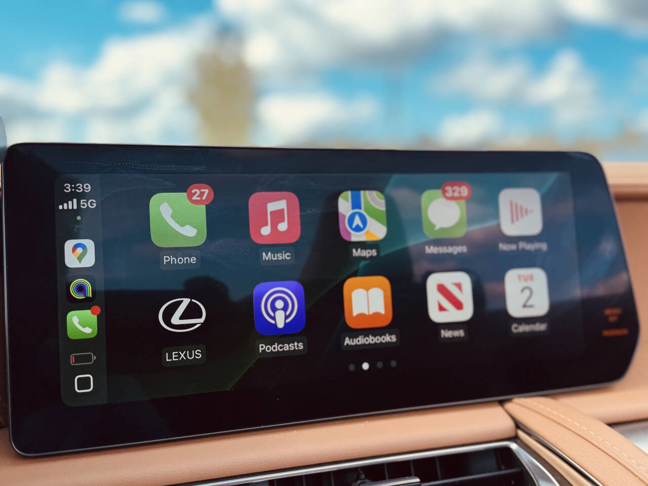 Used 2024 Lexus LC 500 Base 2dr Convertible w/ Touring Package image 28