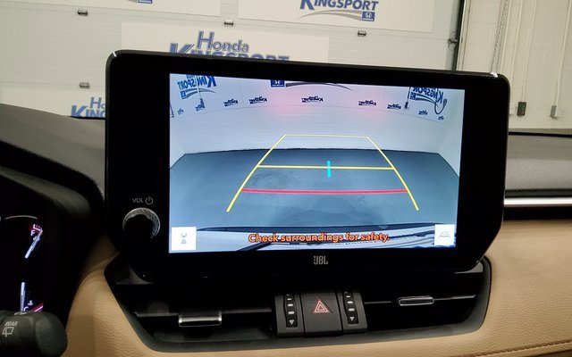 Used 2025 Toyota RAV4 XLE Premium image 36