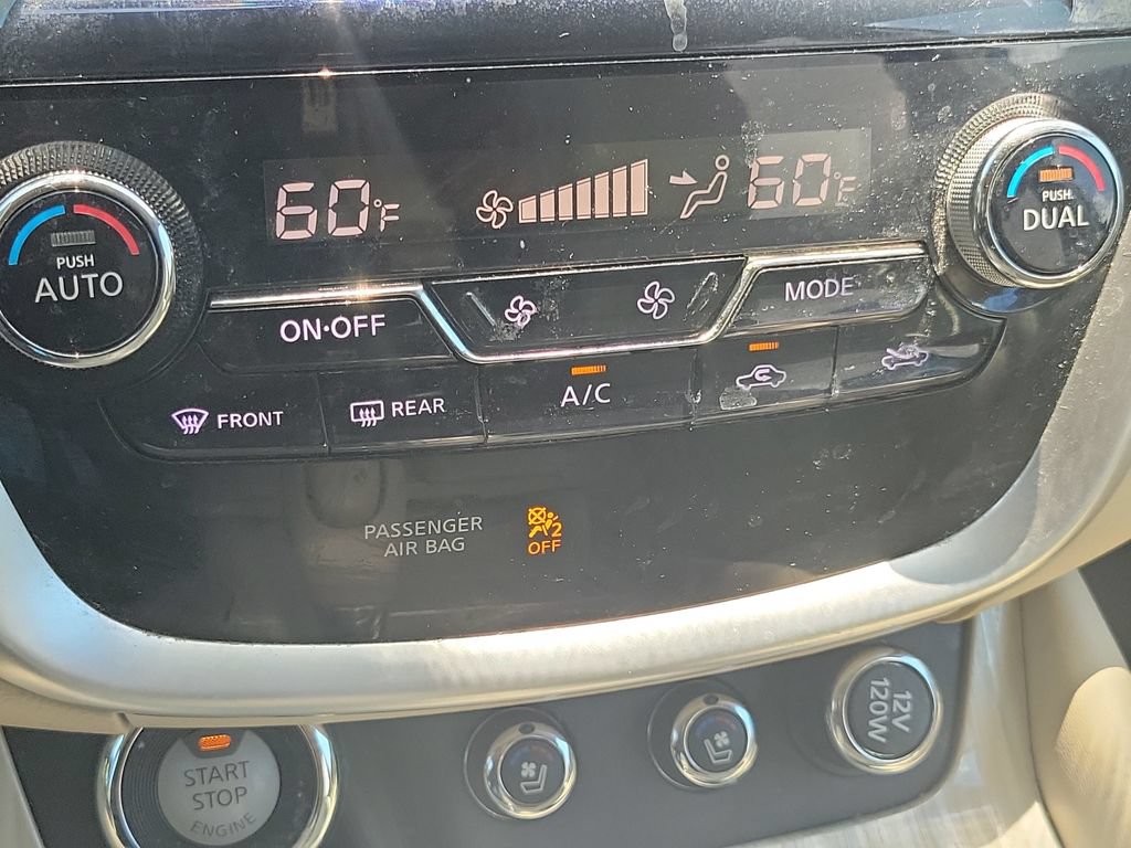 Used 2017 Nissan Murano Platinum w/ Platinum Technology Package FWD image 36