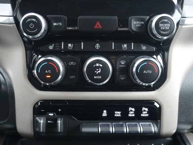 Used 2022 RAM 1500 Laramie AWD/4WD image 25