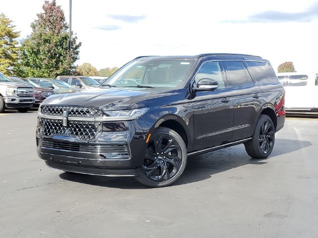 New 2027 Lincoln Navigator Reserve w/ Jet Appearance Package AWD/4WD image 41