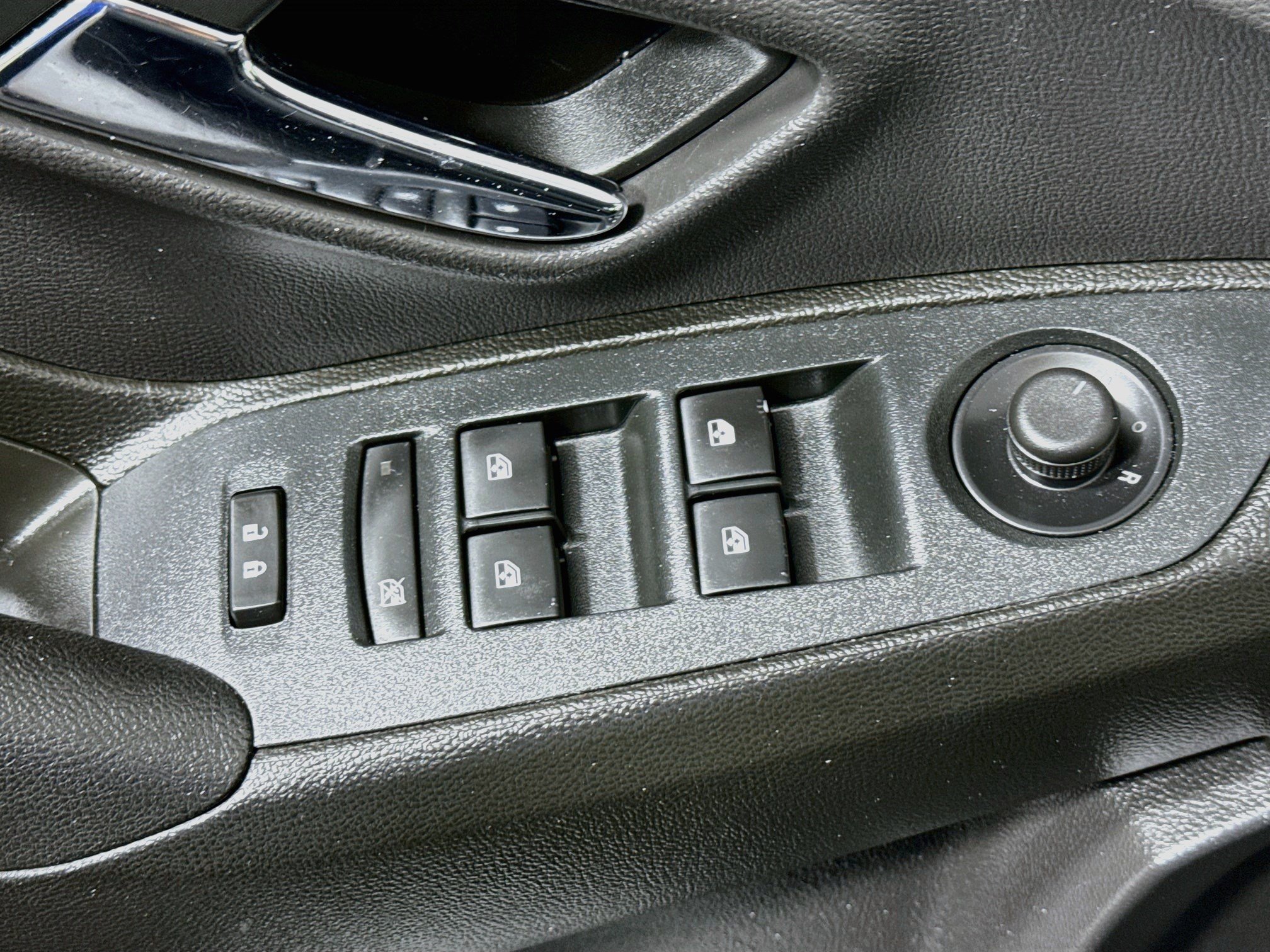 Used 2019 Chevrolet Trax LS FWD image 22