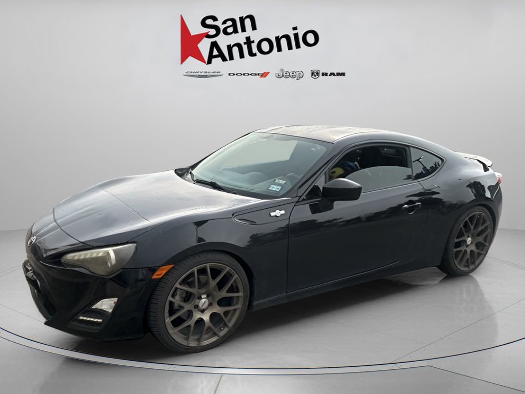 Used 2016 Scion FR-S RWD image 4