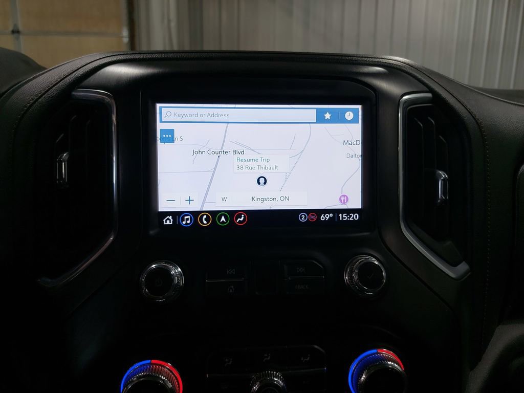 Used 2022 GMC Sierra 2500 AT4 w/ AT4 Premium Plus Package image 23