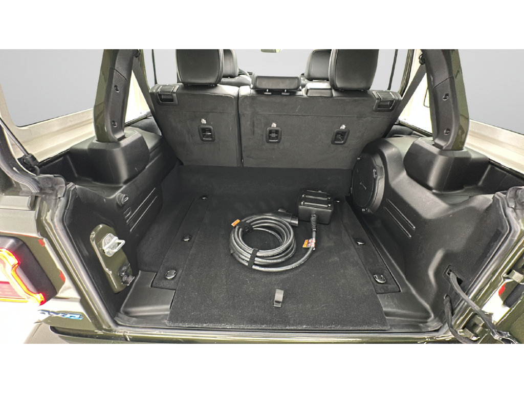 Used 2024 Jeep Wrangler High Altitude AWD/4WD image 22