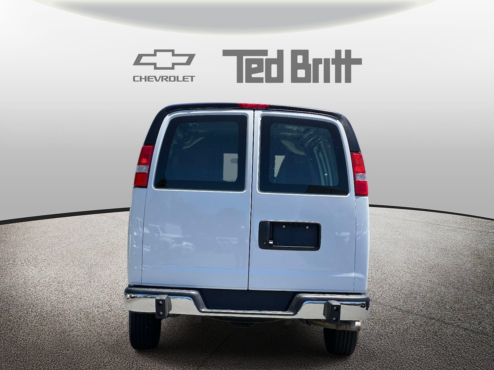Certified 2025 Chevrolet Express 2500 w/ Driver Convenience Package RWD image 5