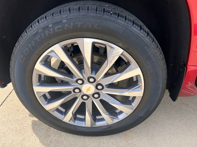 Used 2022 Chevrolet Traverse Premier AWD/4WD image 11