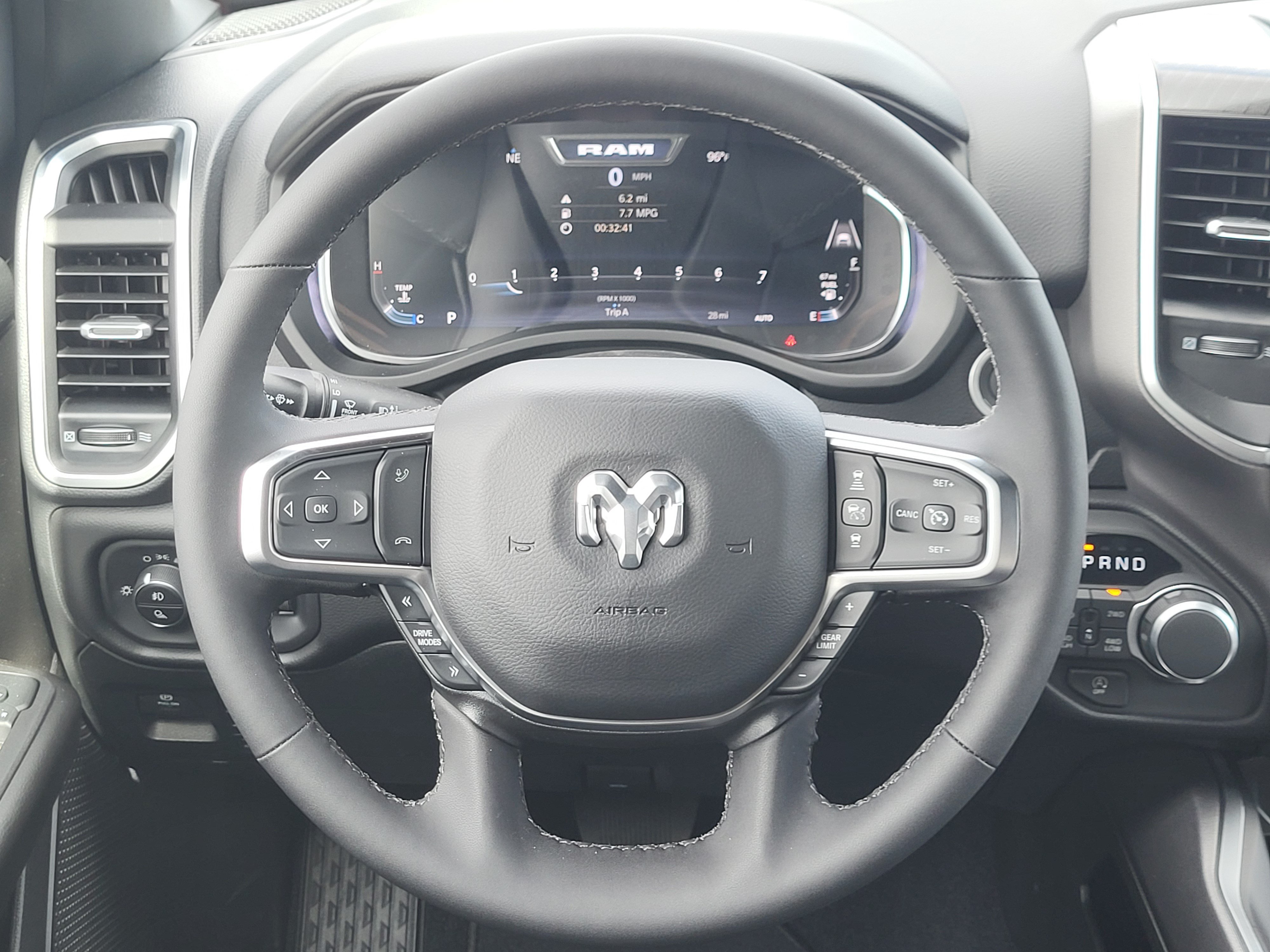 New 2026 RAM 1500 Big Horn AWD/4WD image 24